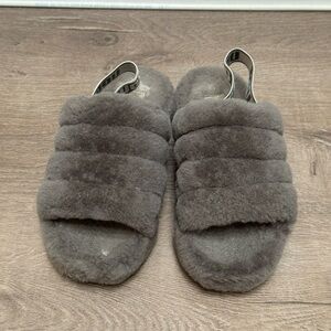 UGG Fluff Yeah Gray Size 7